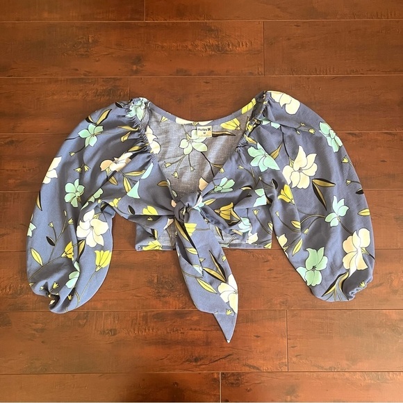 HURLEY Poppy Crop Top Floral Tie Blouse Blue Convertible Size Medium - Picture 5 of 13